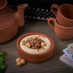 Hummus with Meat